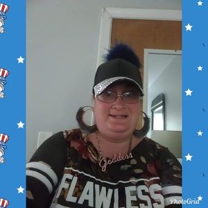 Meet your Posher, Patricia